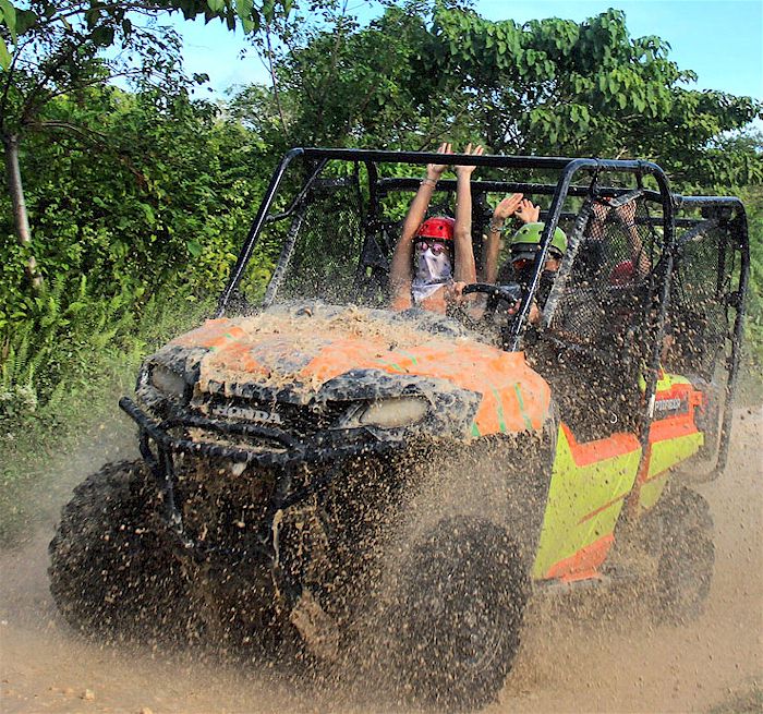 BAVARO 4x4 Honda Adventure